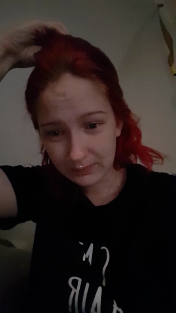 Red_Head_Girl 10-08-2021 Show 